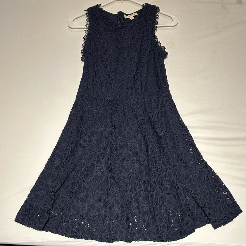 Girl's Lace Dress